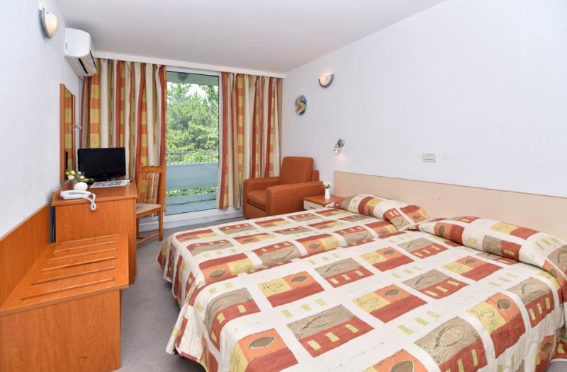 Althea Hotel البينا المظهر الخارجي الصورة