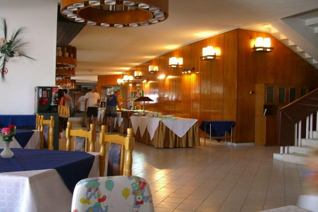 Althea Hotel البينا المظهر الخارجي الصورة